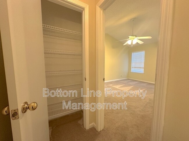 Building Photo - 131 Camforth Dr