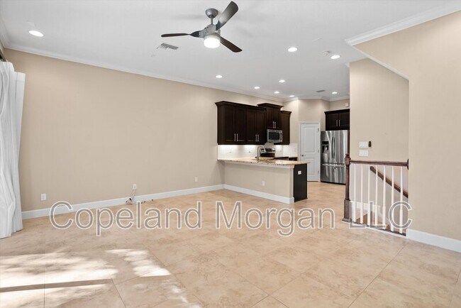 Building Photo - 5912 Anchorage Way S