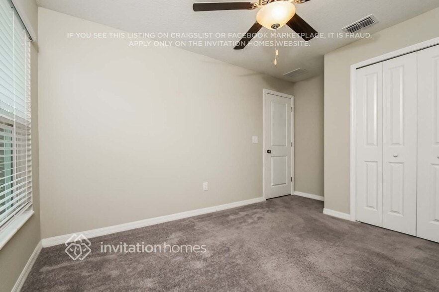 Building Photo - 3907 86th St E