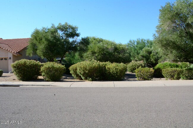 Building Photo - 9548 E Desert Trail