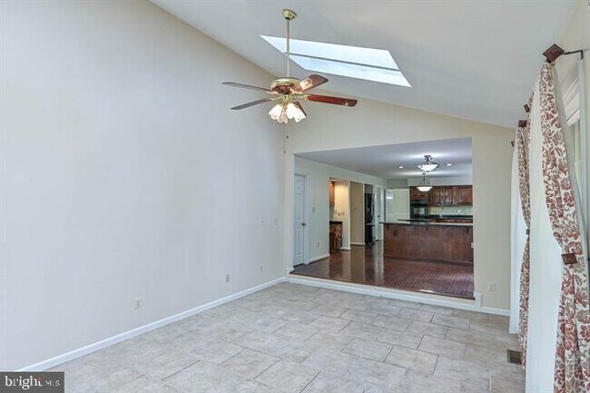 Building Photo - 9110 Autumn Oak Ct