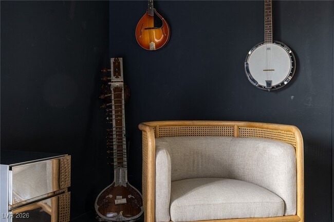 Building Photo - 2940 Rosanna St