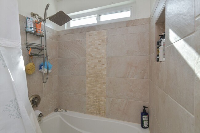 Building Photo - 20011 N 20th Way