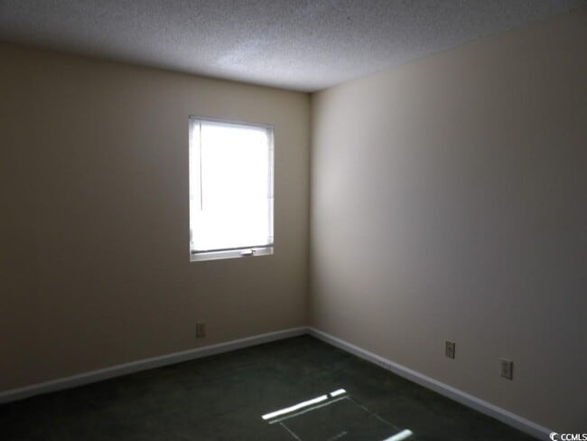 Building Photo - 1100 Possum Trot Rd