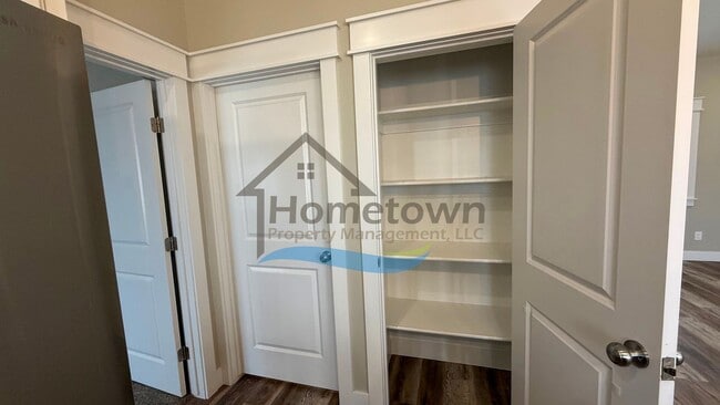 Building Photo - Spacious 4 Bedroom, 2 Bath Home in South Hill Subdivision – Burley, ID