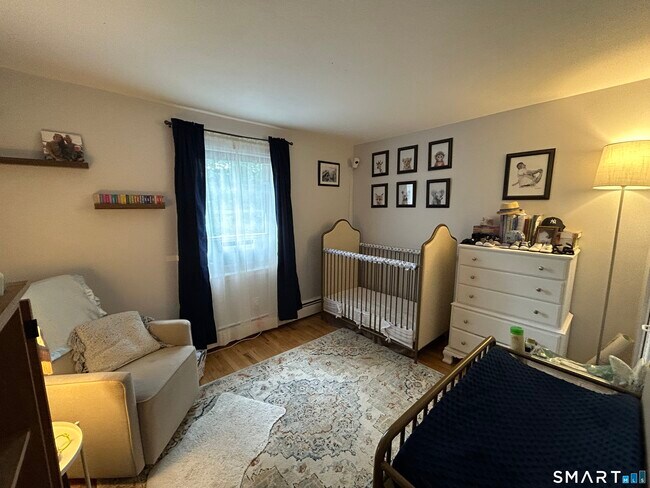 Building Photo - 47 Terrace Gardens