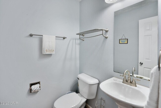 Building Photo - 123 White Cap Wy