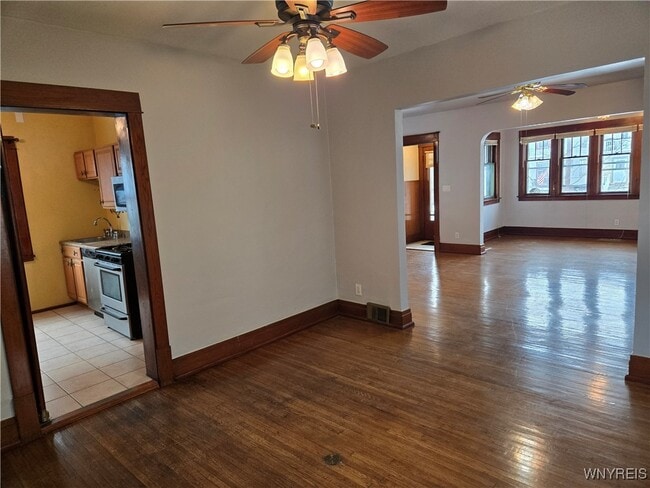 Building Photo - 137 Commonwealth Ave