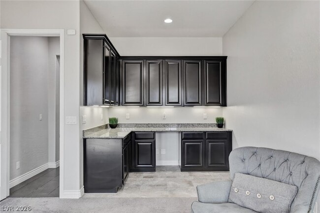 Building Photo - 11 Grand Masters Dr