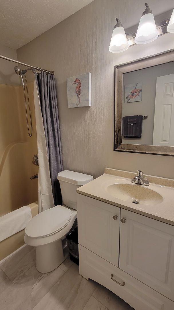 Building Photo - Northmeade Woods Subdivision