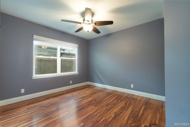 Building Photo - $4,200 | 3br/2ba Single Family Home in Kum...