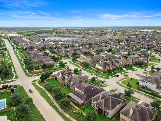 Building Photo - 4711 Salinas Ln