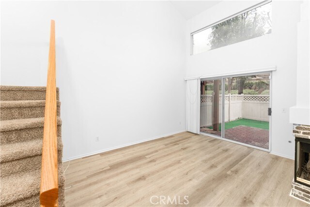 Building Photo - 12948 Ave Empresa