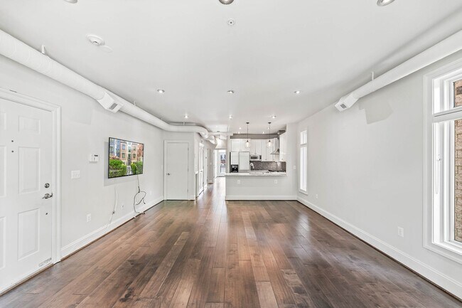 Building Photo - Modern U Street Condo | 2 Bed | 2 Bath | 1000 Sf | Large Balcony | 1 Parking Space