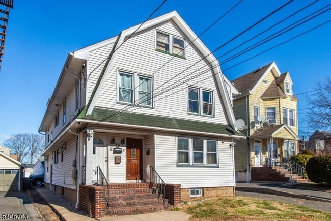 Building Photo - 86 Watsessing Ave