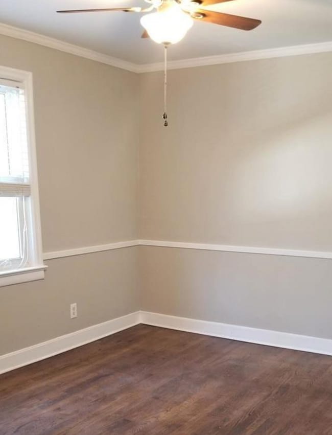 Building Photo - Newly Renovated 3 Bed 3 Bath in Desirable ...