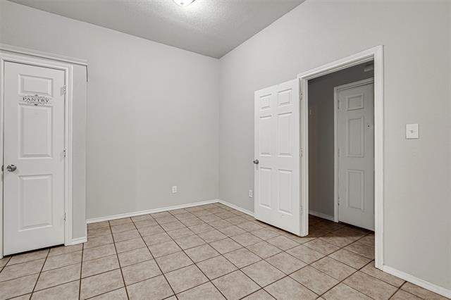 Building Photo - 214 Joshua Blvd