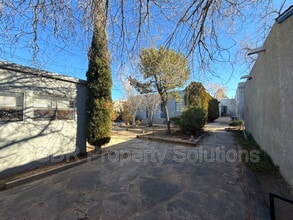 Building Photo - 3209 Burton Ave SE