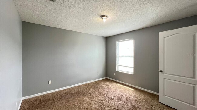Building Photo - 16554 Broadford Ln