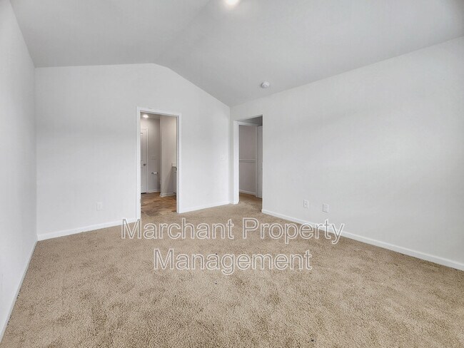 Building Photo - 1322 Wunder Way