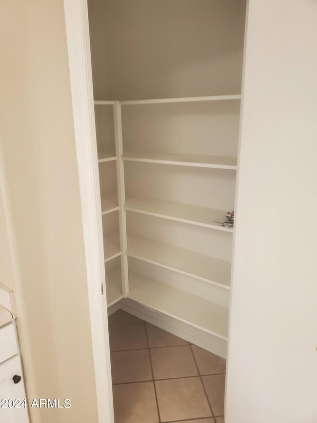 Building Photo - 10518 W Foothill Dr