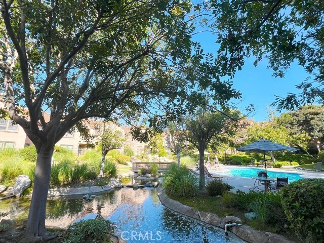 Building Photo - 1074 Calle Del Cerro