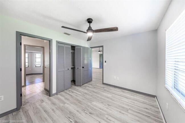 Building Photo - 11231 Euler Ave