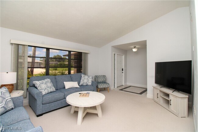 Building Photo - 213 Bay Meadows Dr