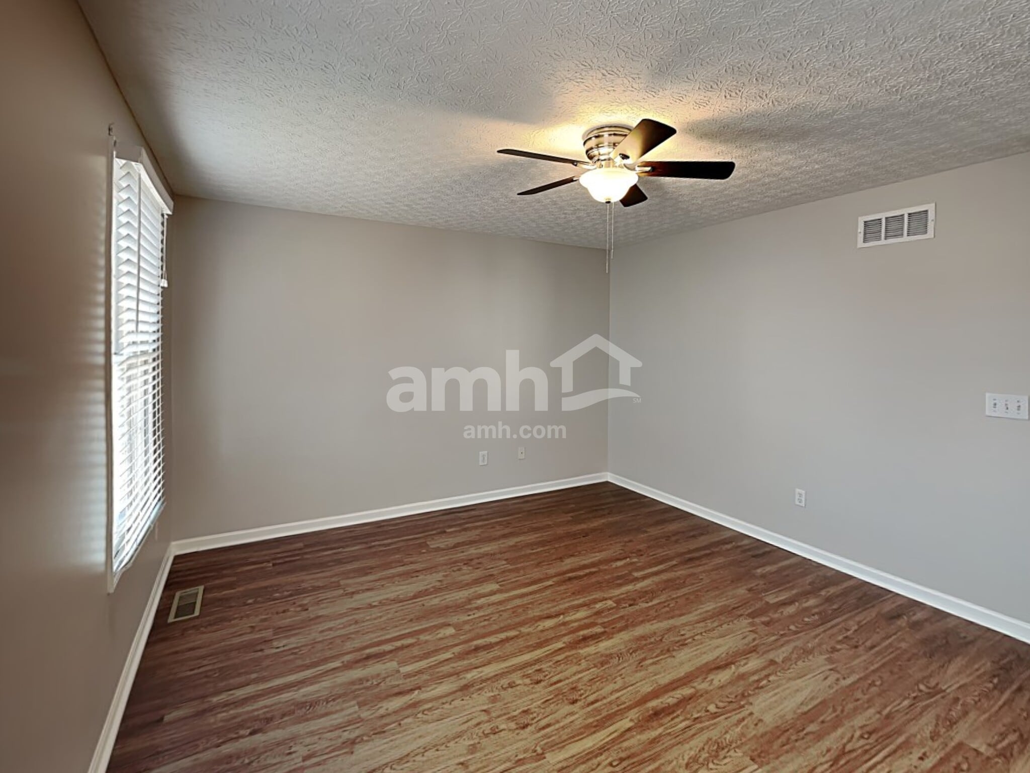 Building Photo - 421 Furman St