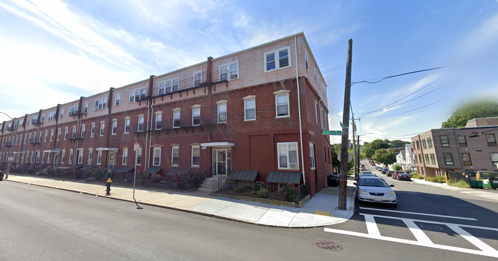 Building Photo - 180 North Beacon St