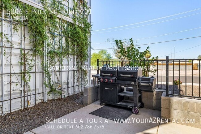 Building Photo - 5306 E Polk St