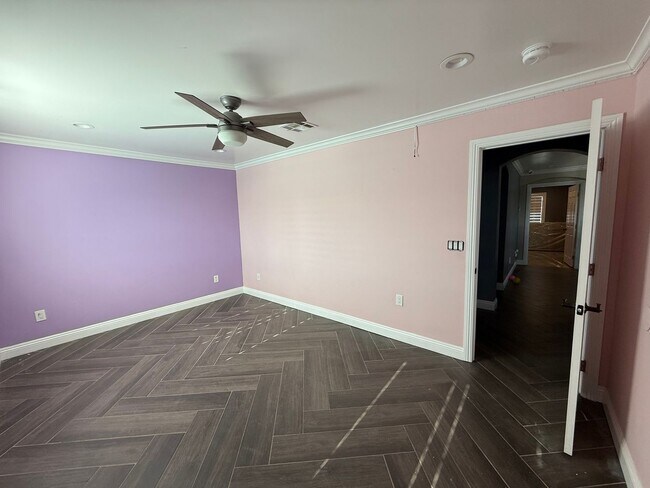 Building Photo - Eagle Ranch Community-2 Story 4 bedrooms Spanish Style Home