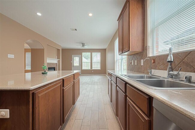 Building Photo - 3822 Auburn Grove Cir