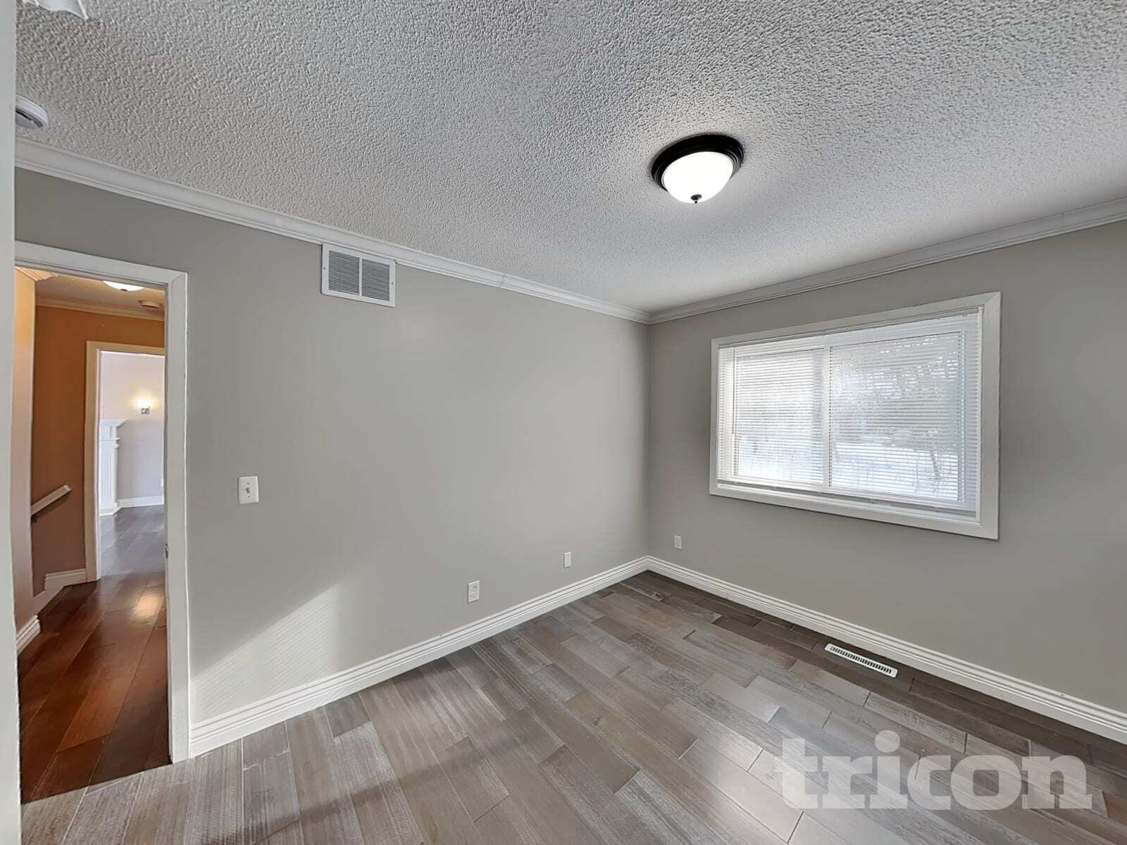 Building Photo - 11893 Dunhill Rd