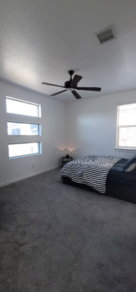 Building Photo - 12604 Josie Tinajero Ave