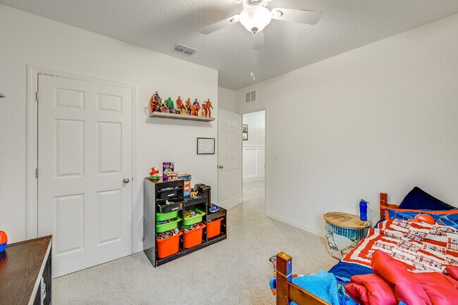 Building Photo - 4BR/2BA home located in Harvest Landing