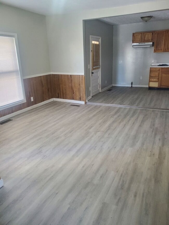 Building Photo - Cozy Home for Rent in Muncie