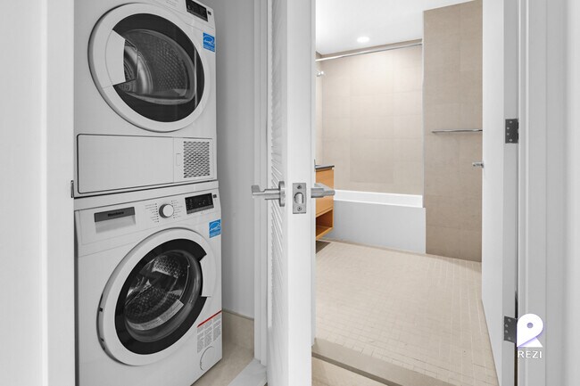 Building Photo - 2401 Third Ave