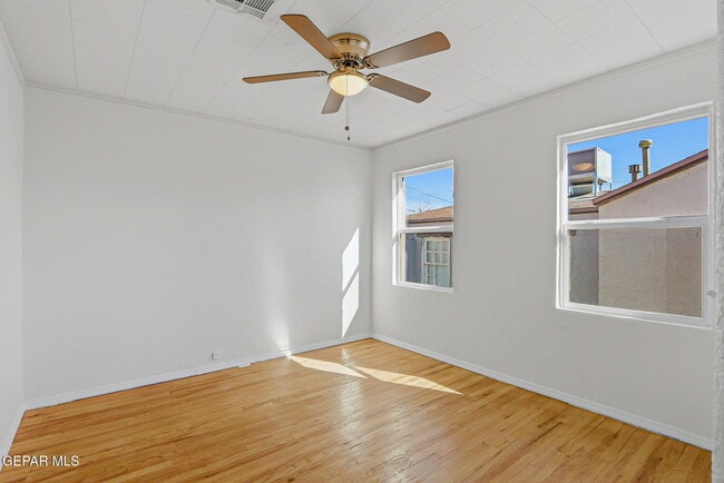 Building Photo - 3249 Lebanon Ave