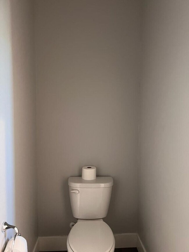 Building Photo - 1010 Mud Pie Ln