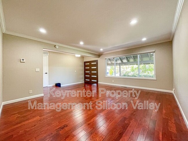 Building Photo - 6701 Tannahill Dr