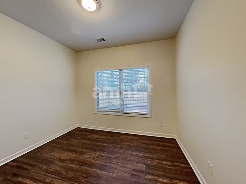 Building Photo - 1786 Stoney Chase Dr