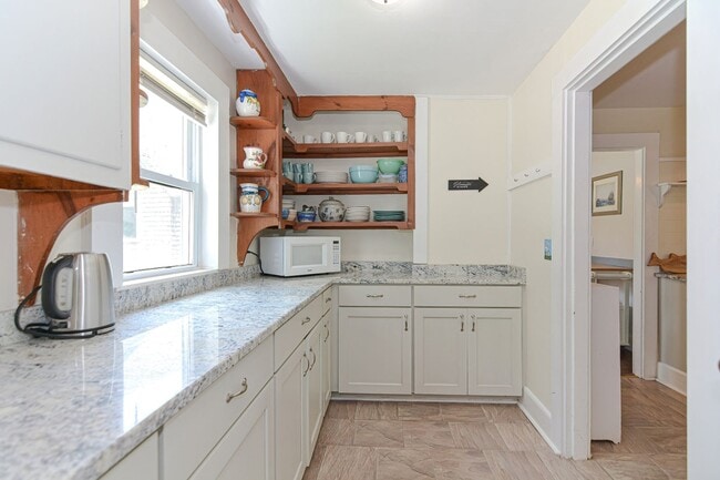 Building Photo - WINTER RENTAL: Squam Light