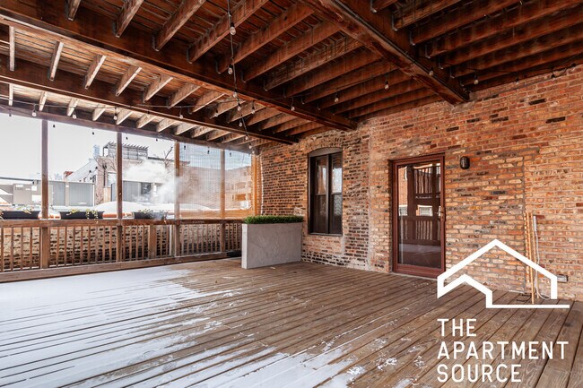 Building Photo - 1330 W Madison St