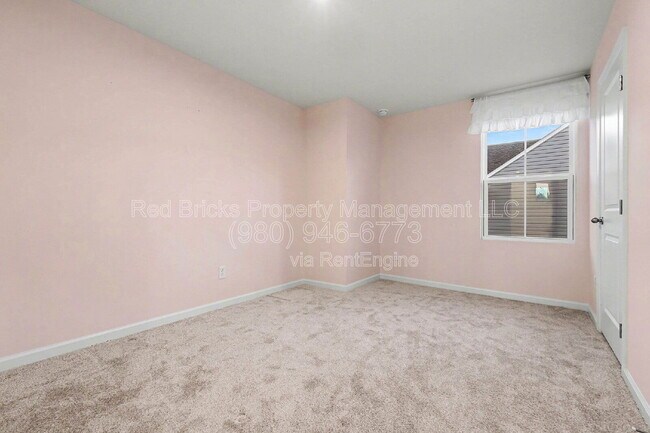 Building Photo - 1506 Gutter Br Dr