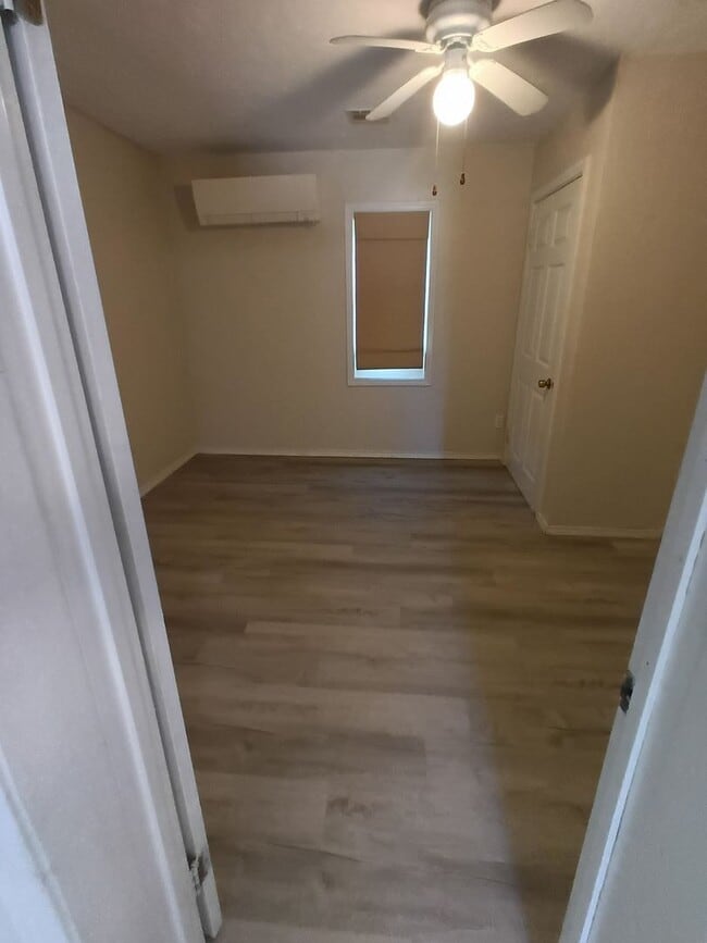 Building Photo - HOLIDAY SPECIAL-One Month FREE with 12 Month Lease!