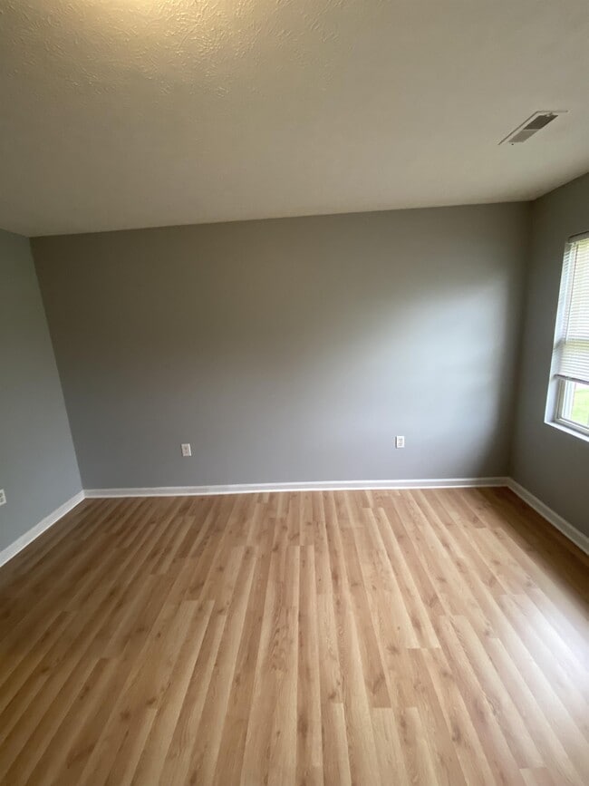 Building Photo - 114 Shoffner Loop