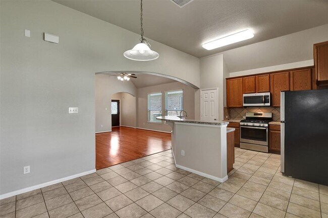 Building Photo - 21634 Rainfall Park Dr
