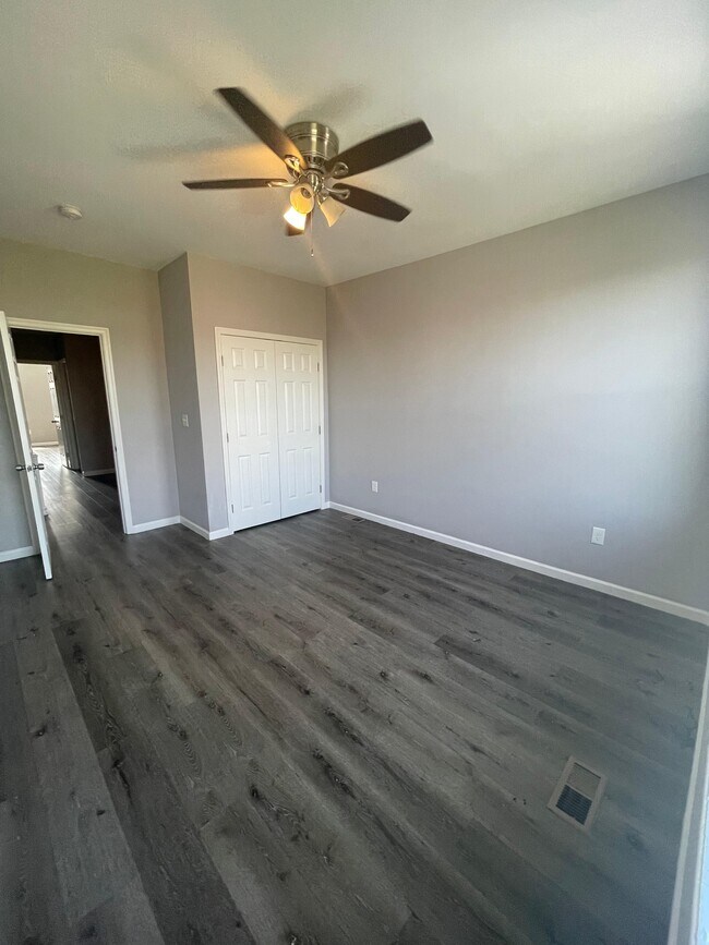 Building Photo - Madison