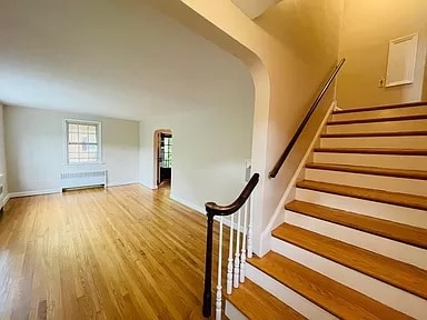 Building Photo - 514 Tennyson Ave